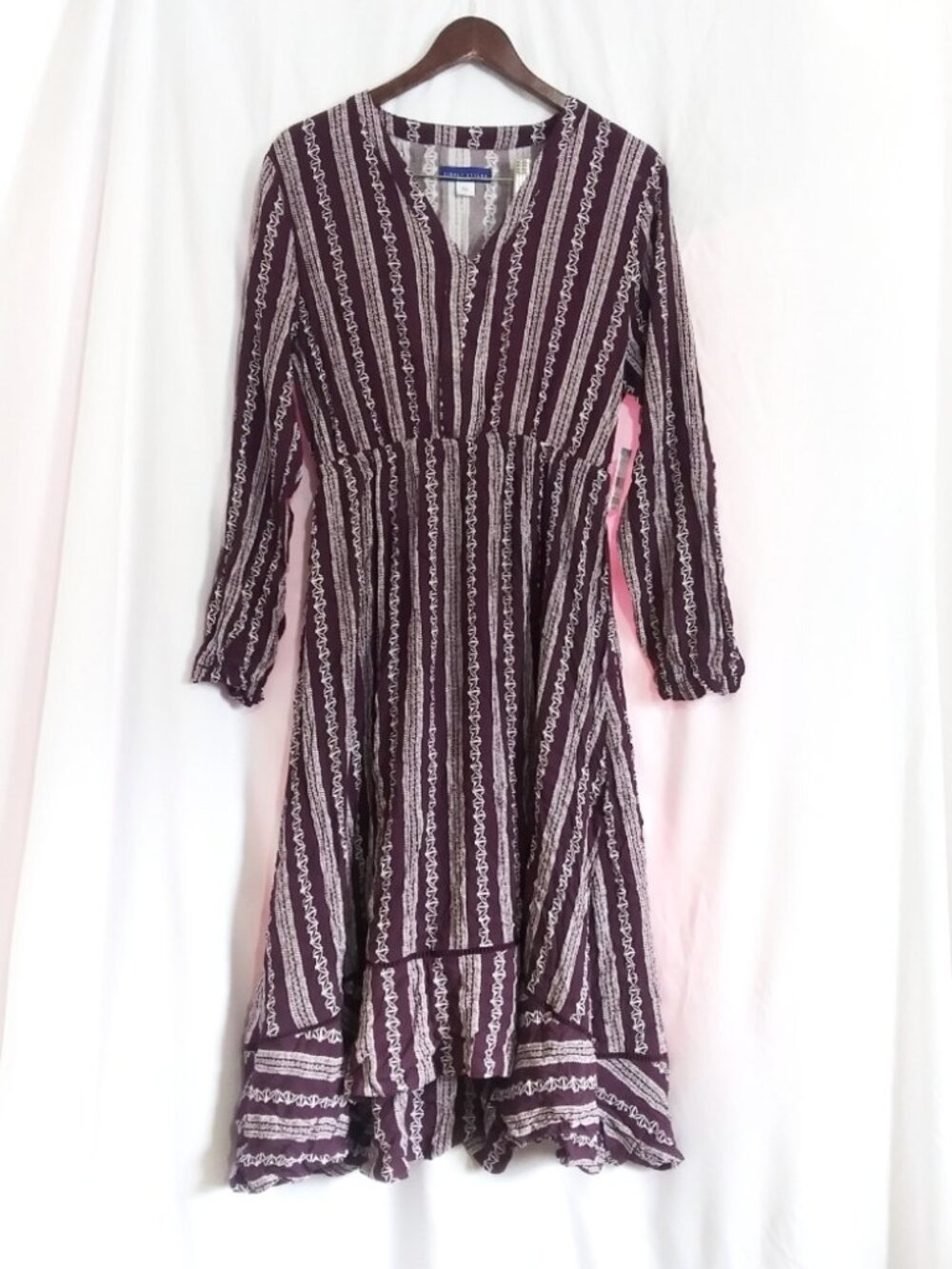 NWT Simply Styled large maroon lg slv maxi dress